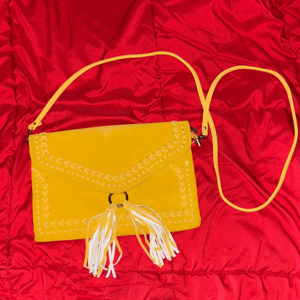 Chic Yellow Tassel Wristlet Clutch